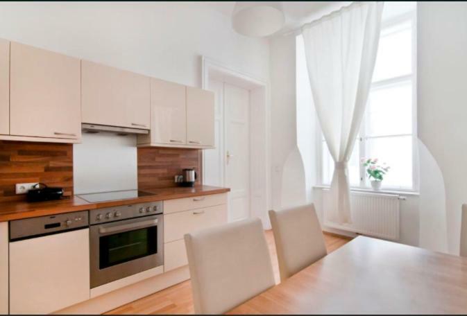 Apartment In Stephansplatz Βιέννη Εξωτερικό φωτογραφία